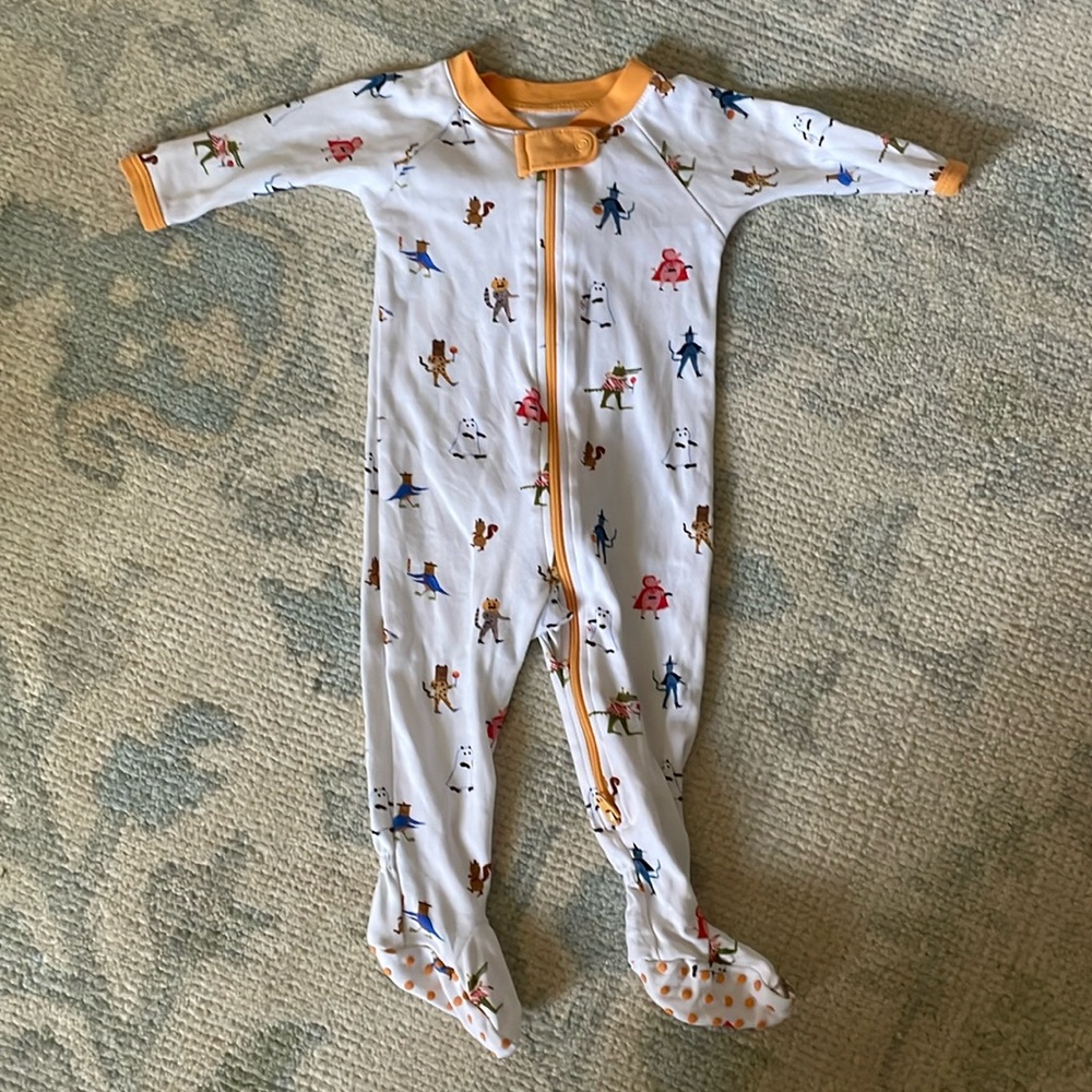 Lake Halloween zippered footie pajamas 3-6mo
